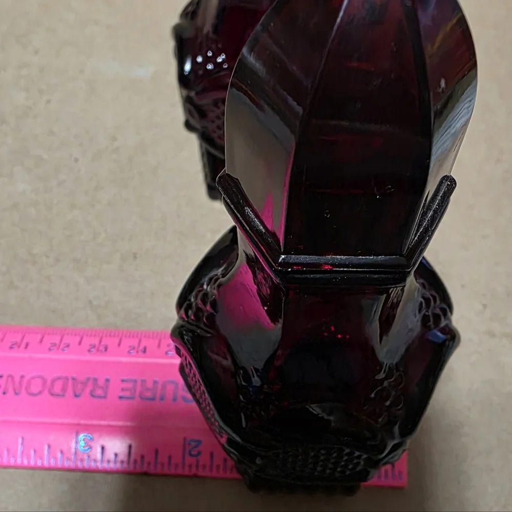 Vtg Avon 1876 Cape Cod Ruby Red Salt Pepper Shaker Set #172